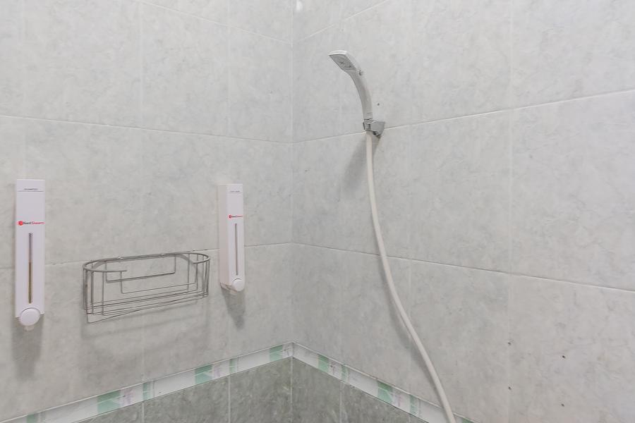 מלון בנדונג Reddoorz @ Surapati מראה חיצוני תמונה